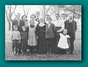 Anderson Family about 1913, Mrs. Jane (Davidson) Anderson center front.